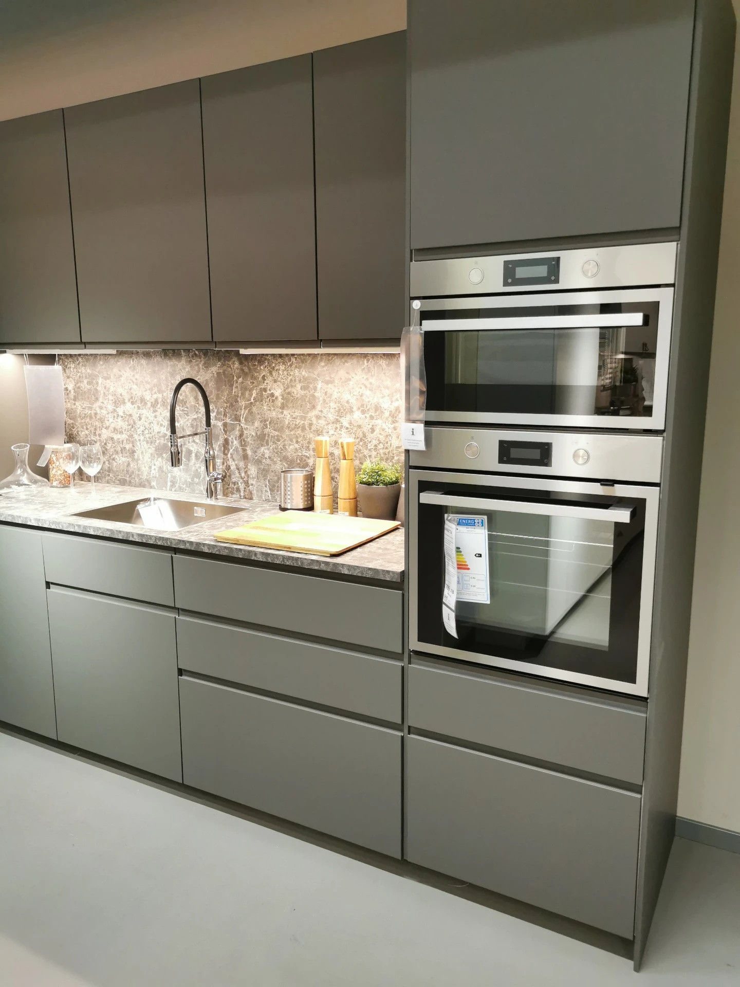 Sleek & Modern: VOXTORP Kitchen Cabinets from IKEA